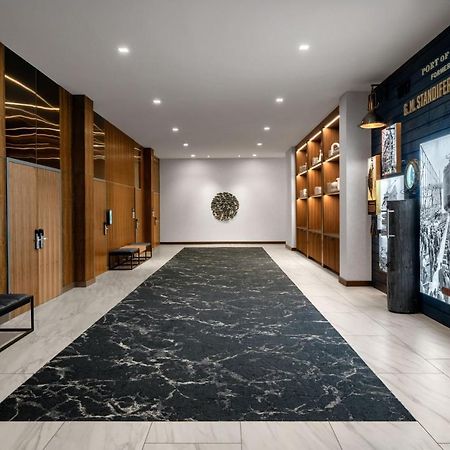 Ac Hotel By Marriott Vancouver Waterfront 外观 照片