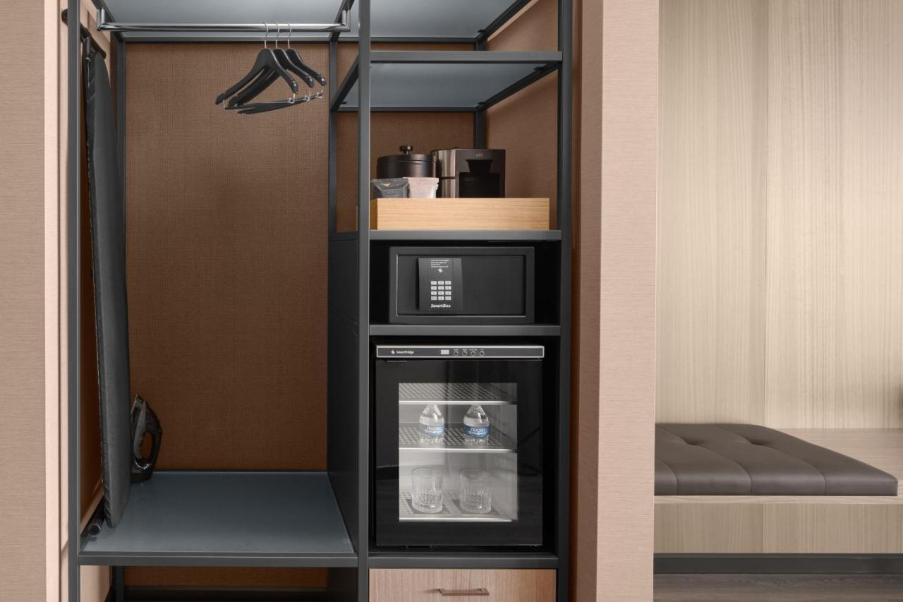 Ac Hotel By Marriott Vancouver Waterfront 外观 照片