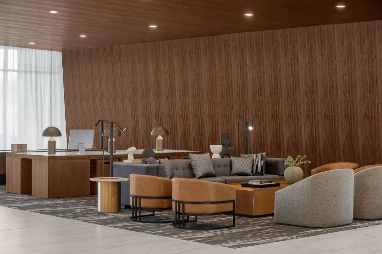Ac Hotel By Marriott Vancouver Waterfront 外观 照片